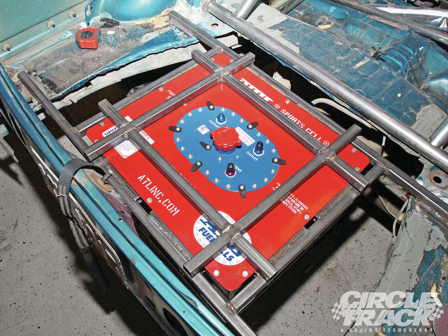 Air & Fuel Delivery - Fuel Tanks & Cells