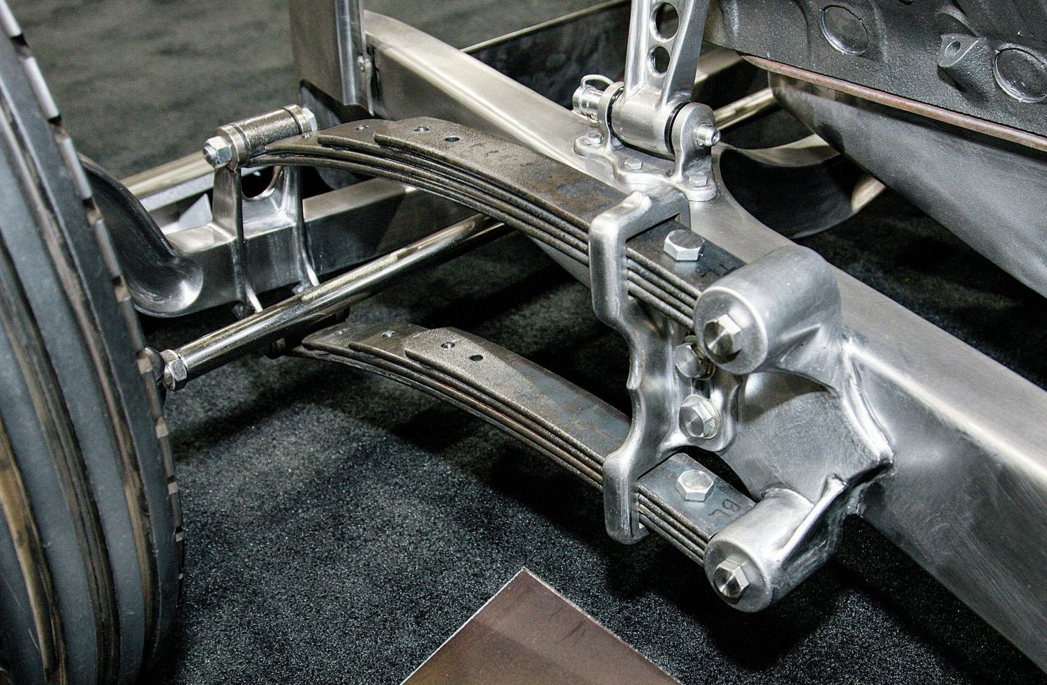 Suspension & Steering - Leaf Springs & Blocks