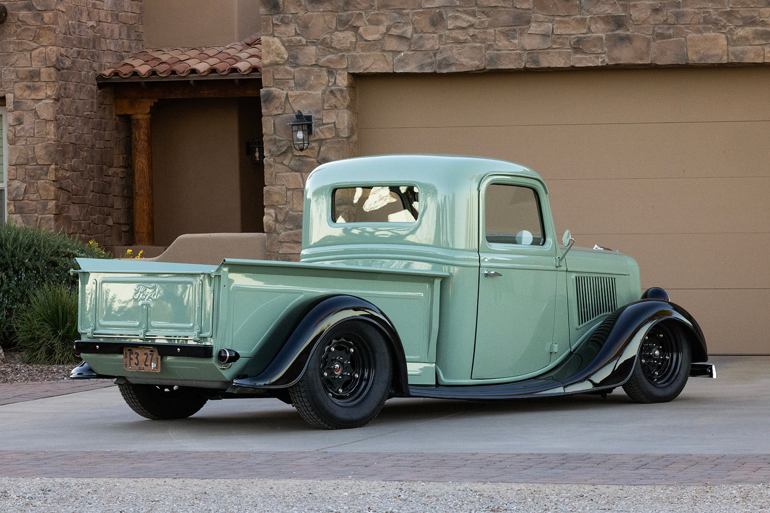 Exterior & Body - Panels & Bodywork