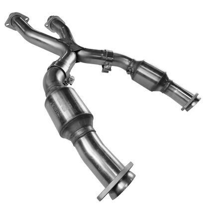 Collecteur d'échappement en X catalysé vert 2-1/2" x 2-1/2". Pour Mustang 1996-1998. Nécessite des collecteurs d'échappement Kooks.