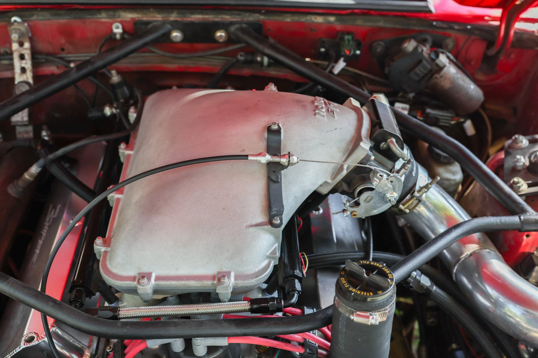 MFLD KIT FORD 302W HIRAM 95MM SIDE - 8.2" SBF Ford Hi-Ram EFI Manifold with Side Mount Top