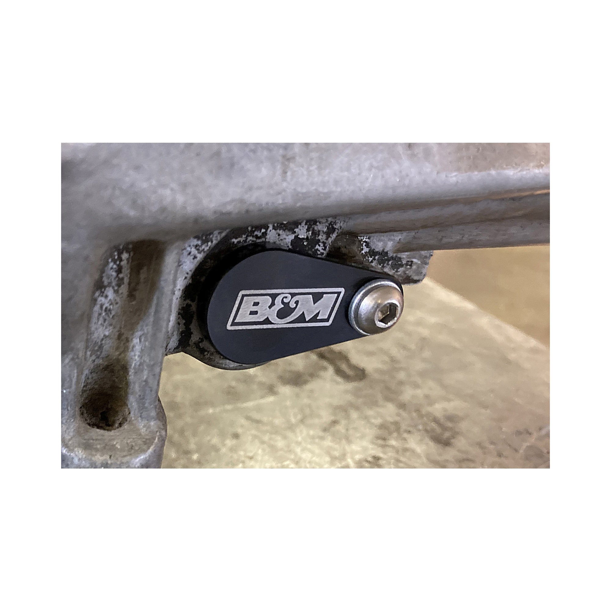 B&M TRANSMISSION SPEEDOMETER PORT PLUG - Photo - out of package Right