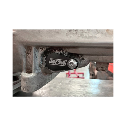 B&M TRANSMISSION SPEEDOMETER PORT PLUG - Photo - out of package Left