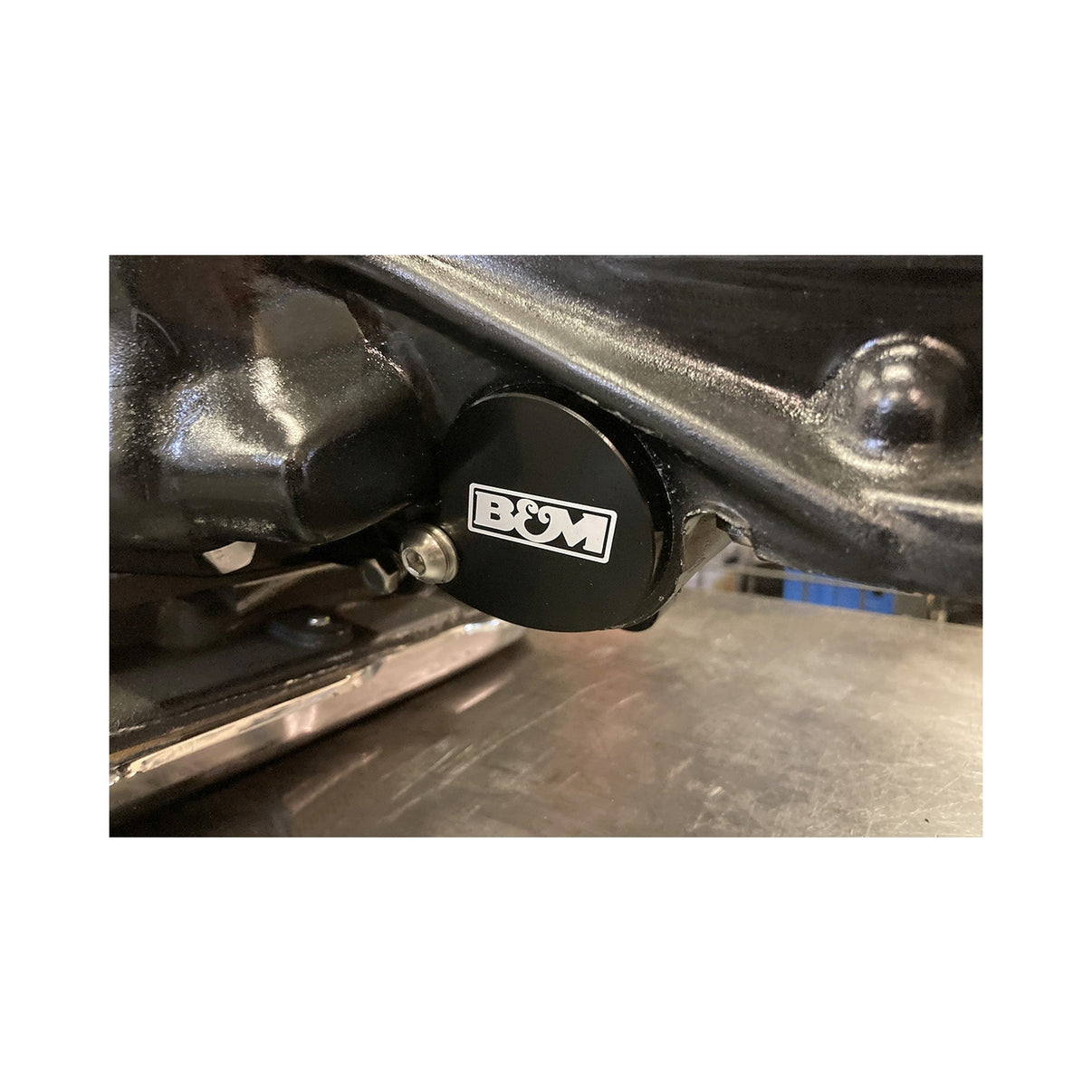 B&M TRANSMISSION SPEEDOMETER PORT PLUG - Photo - out of package Left