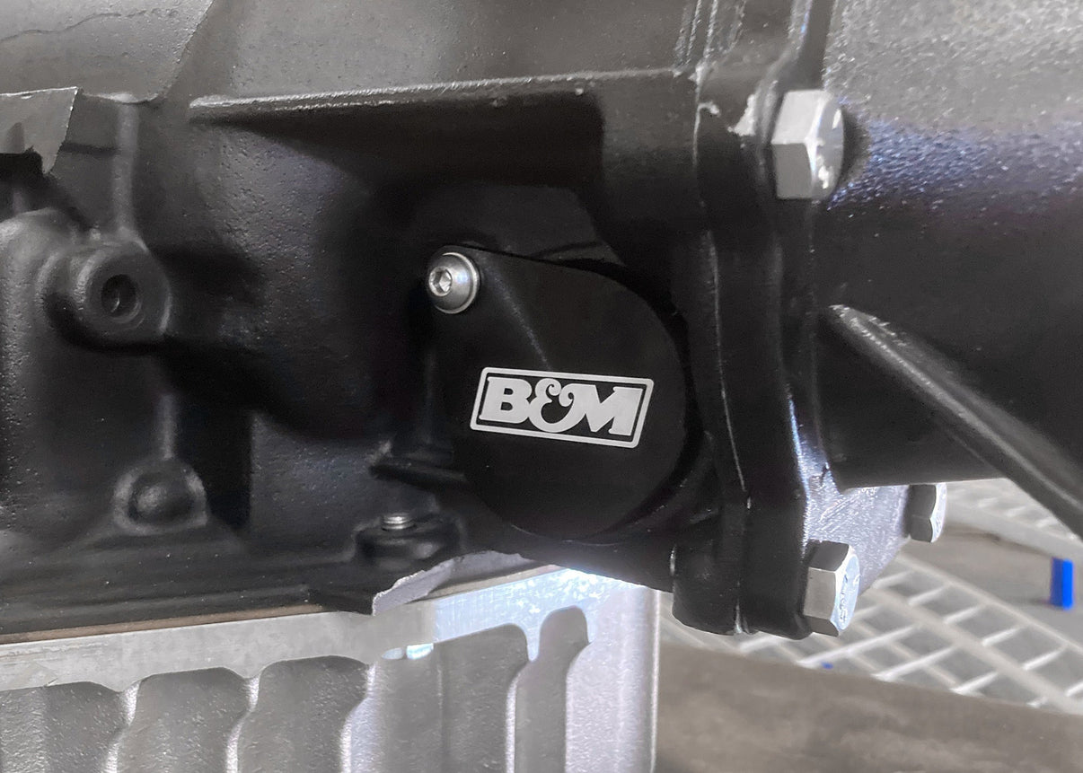 B&M TRANSMISSION SPEEDOMETER PORT PLUG - Photo - out of package Front