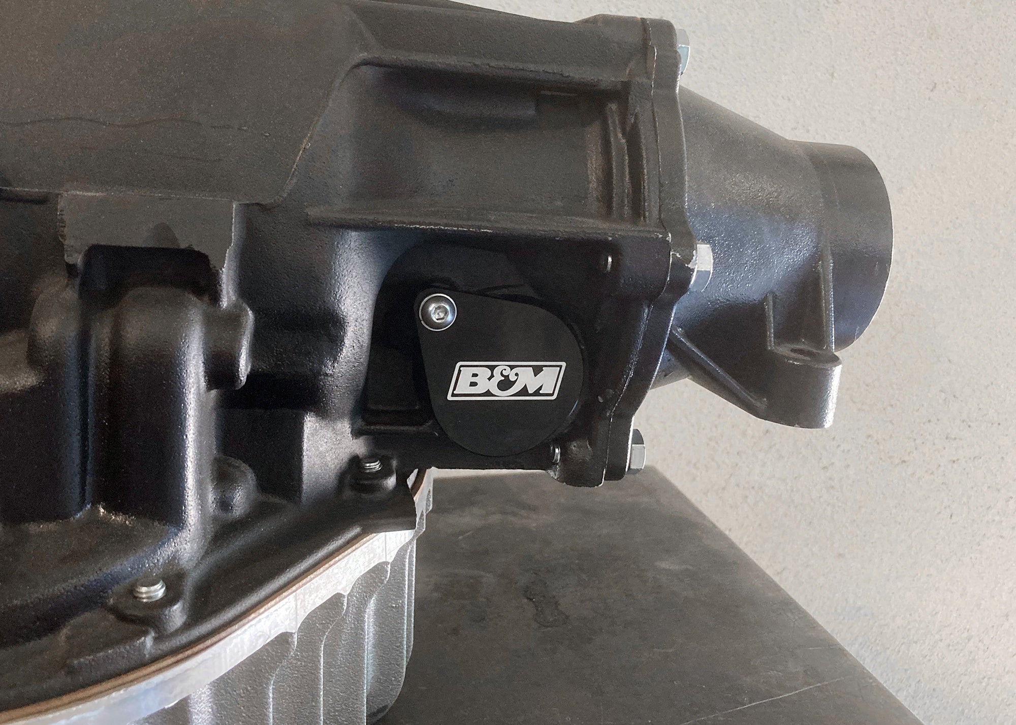 B&M TRANSMISSION SPEEDOMETER PORT PLUG - Photo - out of package Left