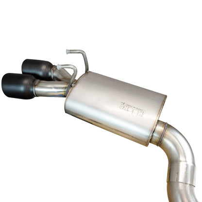OEM x 3" Cat-Back udstødning - 3" Cat-Back udstødning med fire SS-dyser. 2010-2015 Camaro SS/ZL1. Forbindes til OEM.