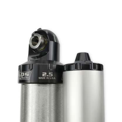 Amortisseurs arrière DF 2,5" avec réservoir de 2,5" - ADS Direct Fit - Amortisseurs de course à réservoir de 2,5" - Arrière