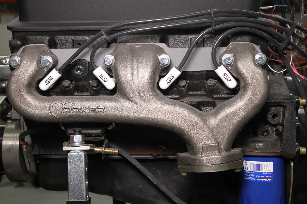 Hooker Small Block Chevrolet Exhaust Manifolds - Photo - out of package User 4