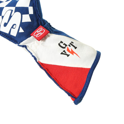Supercoil Gloves - Photo - Close Up Bottom