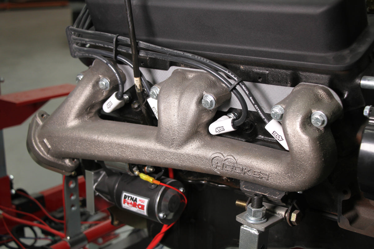 Hooker Small Block Chevrolet Exhaust Manifolds - Photo - out of package Top
