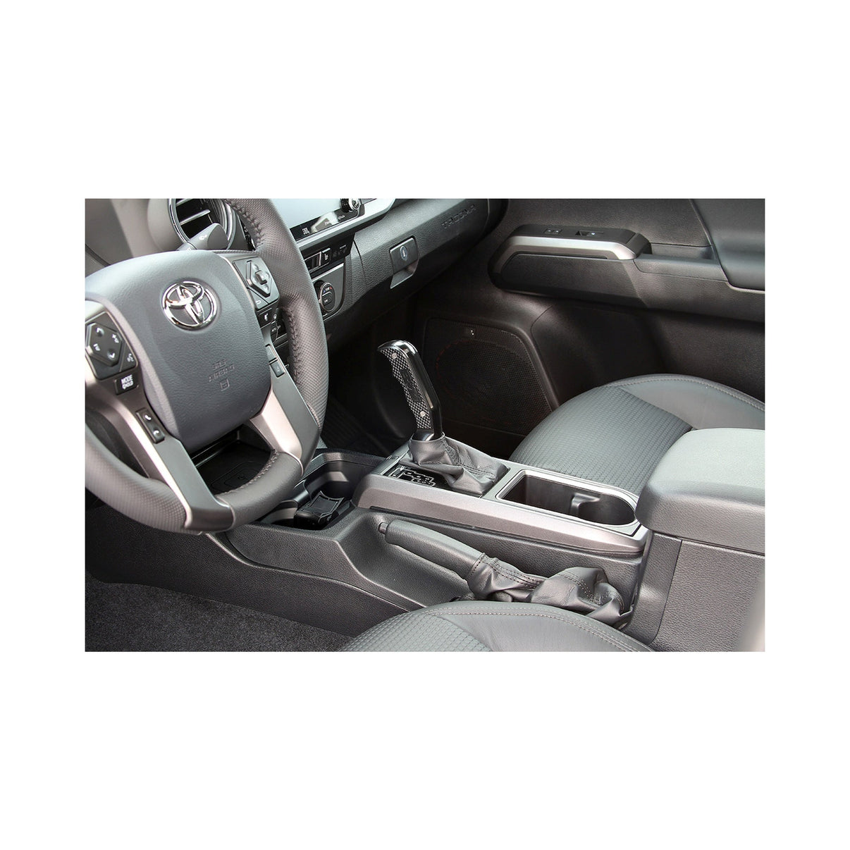 B&M Magnum Grip Auto Shift Handle - Photo - Close Up Top