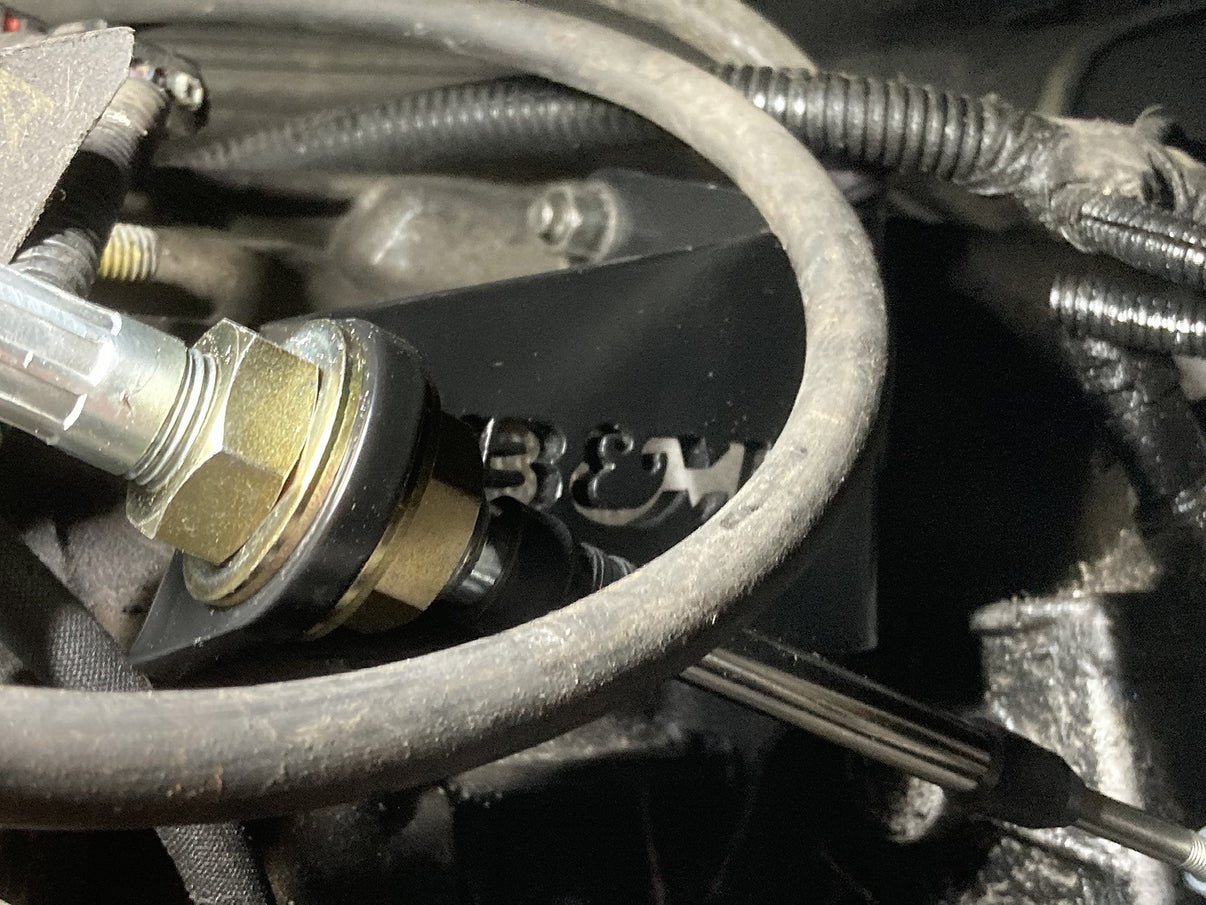 B&M Heavy Duty Transfer Case Shift Cable Conversion Kit - Photo - Close Up Back