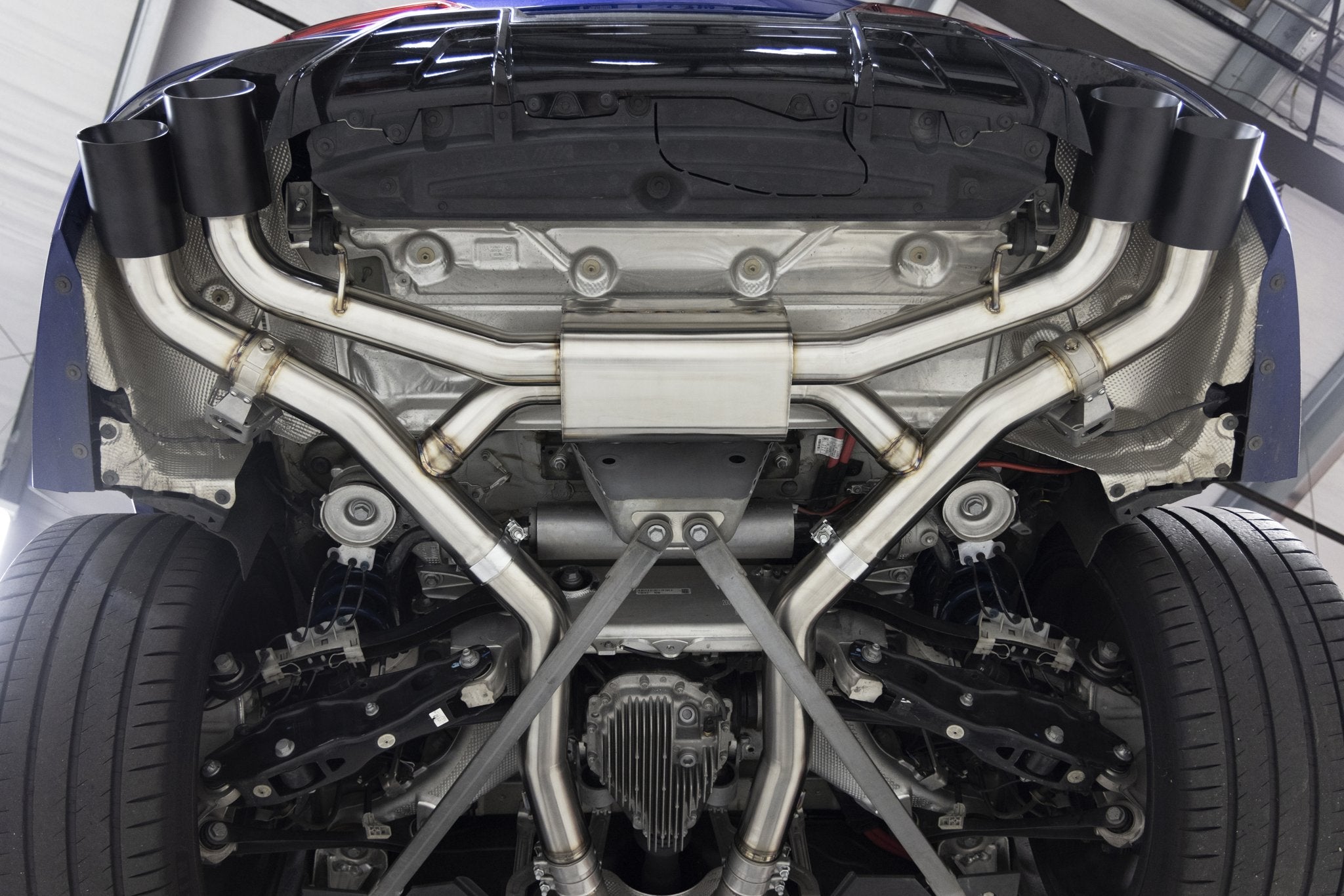 Dinan F9X-X5MX6M-S63-E-BA image 10