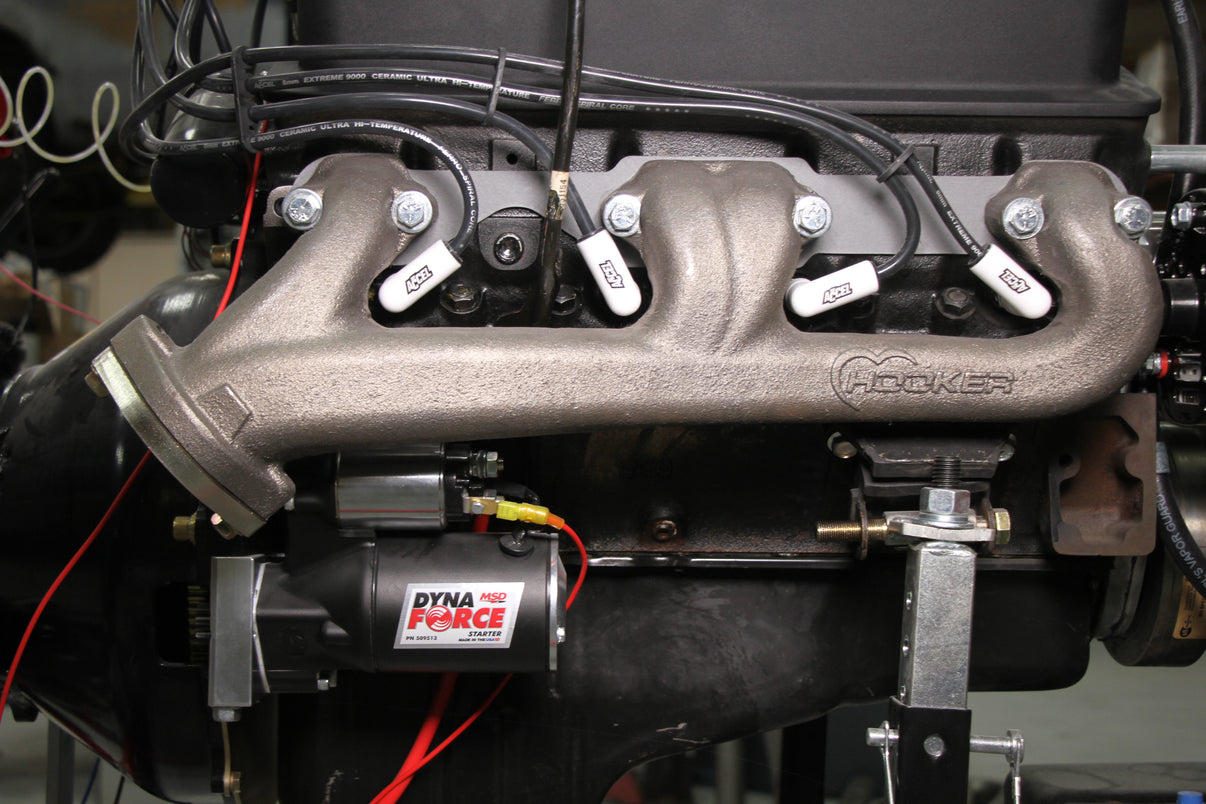 Hooker Small Block Chevrolet Exhaust Manifolds - Photo - out of package Back