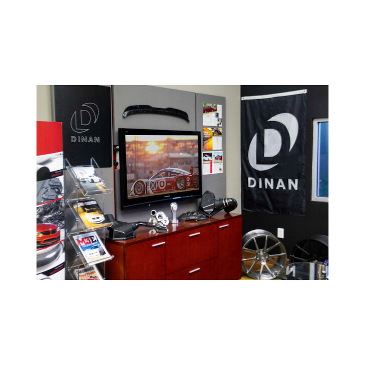 Dinan Banner - Photo - out of package Back