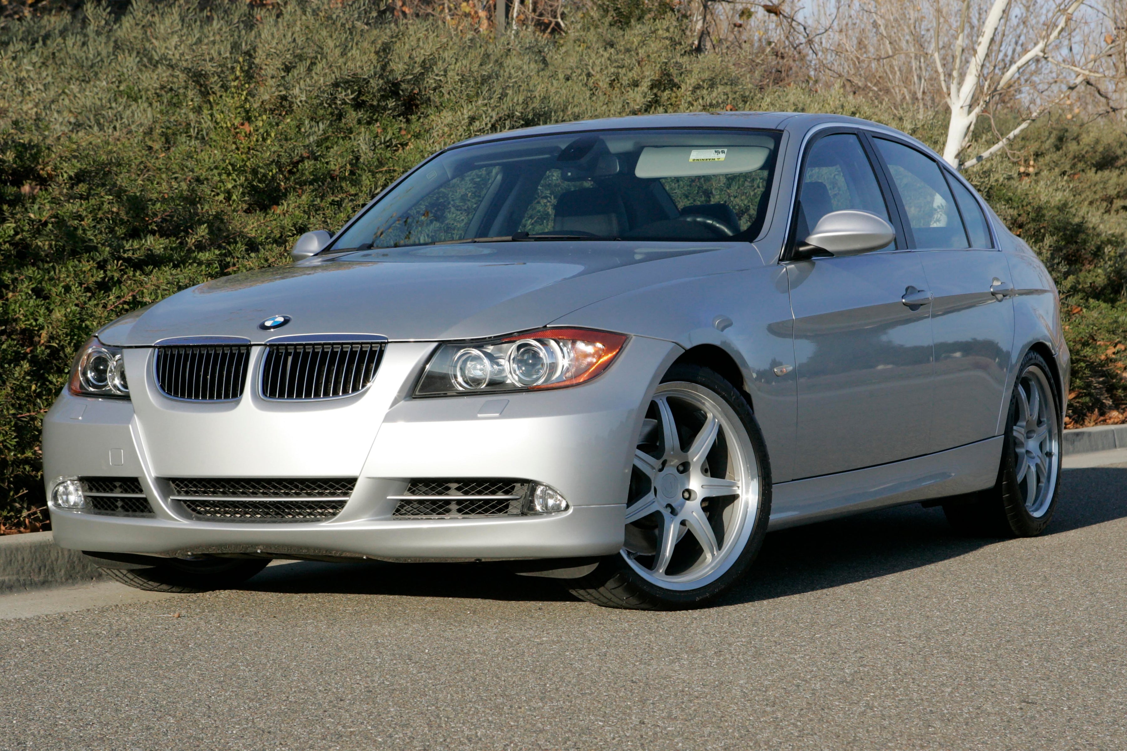 Dinan Performance Spring Set - 2007-2011 BMW 335i - Photo - out of package Right