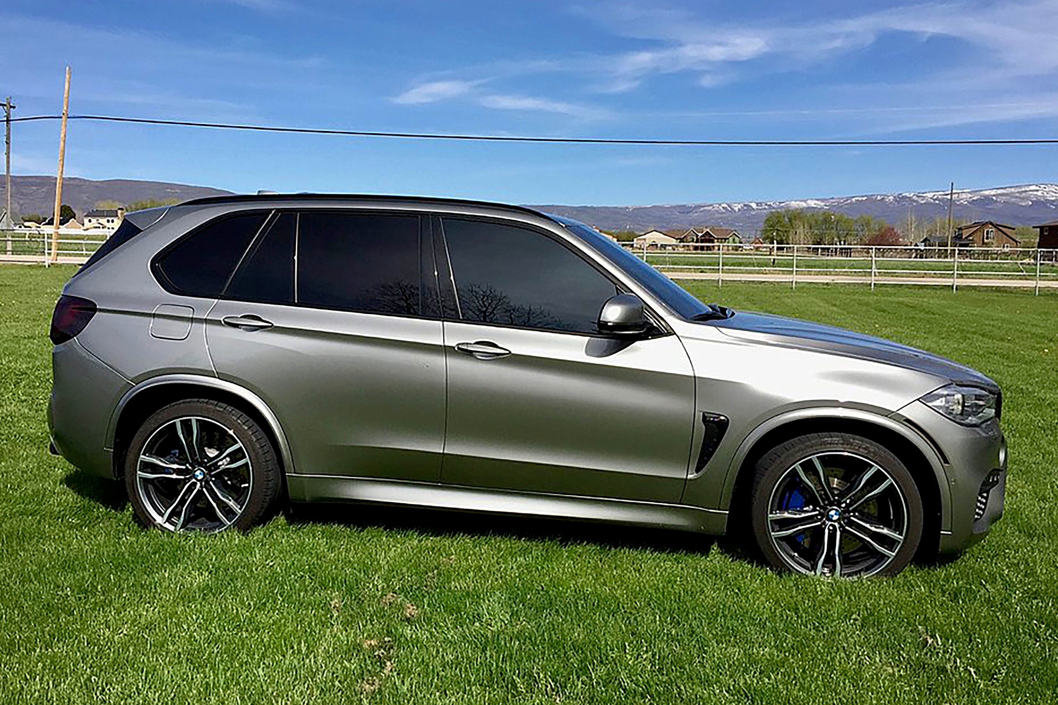 Dinan Performance Spring Set - 2015-2019 BMW X5M/X6M - Photo - out of package Right