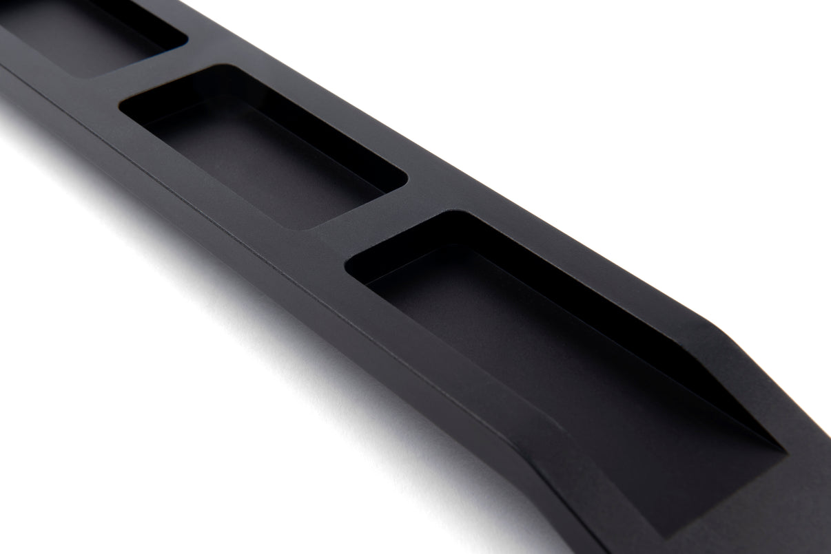Dinan Strut Tower Braces - 2019-2026 BMW 230i/330i/M240i/M340i - Photo - out of package User 2