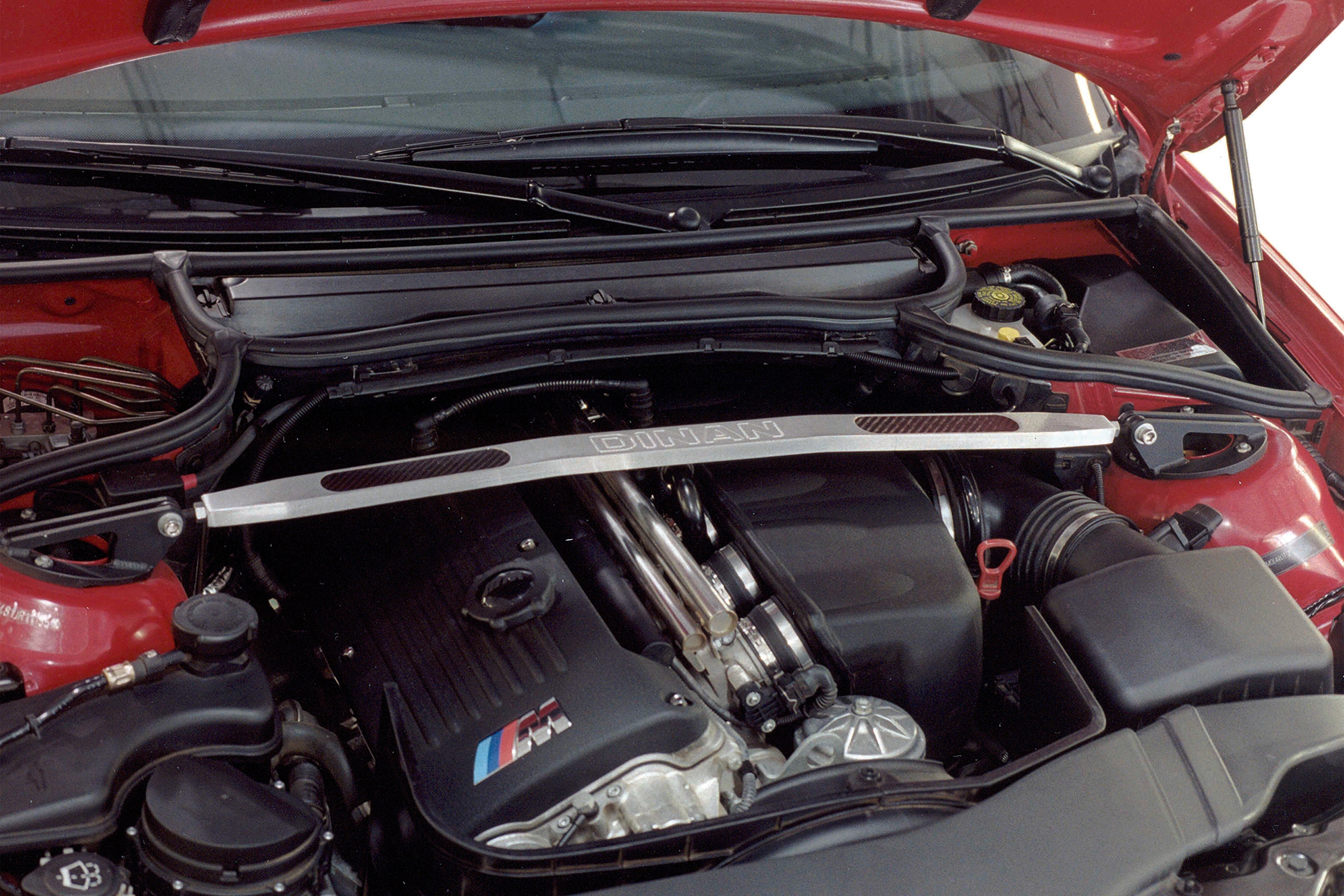 Dinan Strut Tower Brace - 2001-2006 BMW M3 - Photo - out of package Back
