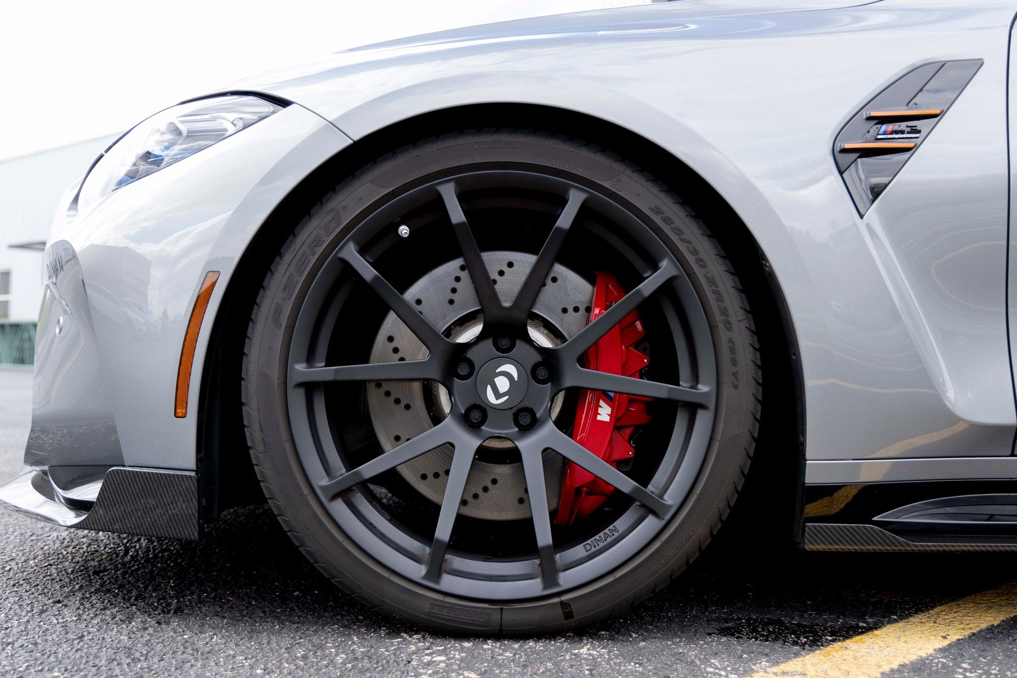 Dinan High Performance Adjustable Coil-Over Suspension - 2021-2026 BMW M3/M4 - Photo - out of package User 2