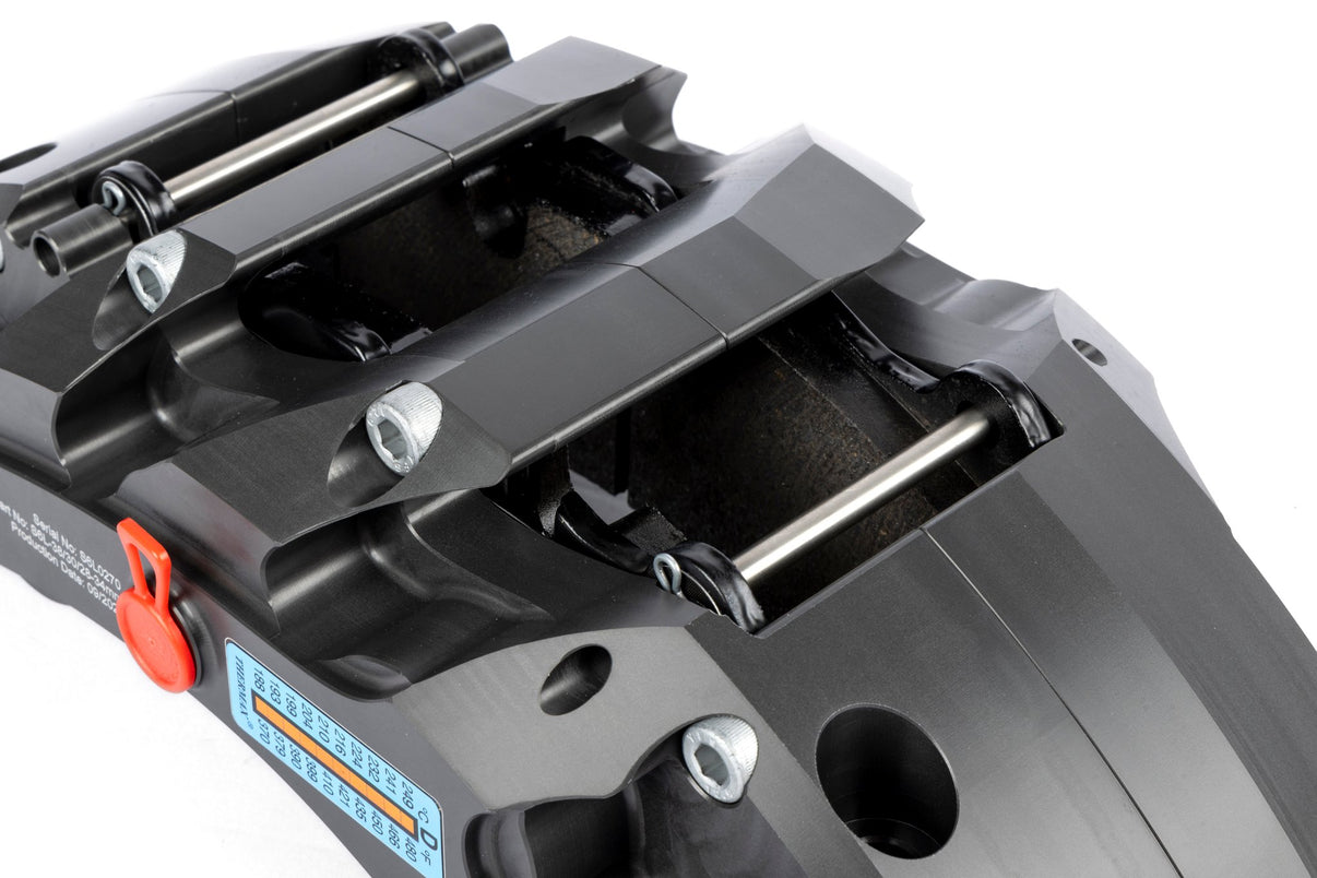 Dinan Front Big Brake Kit - 2020-2026 BMW 2/3/4-Series - Photo - out of package Right