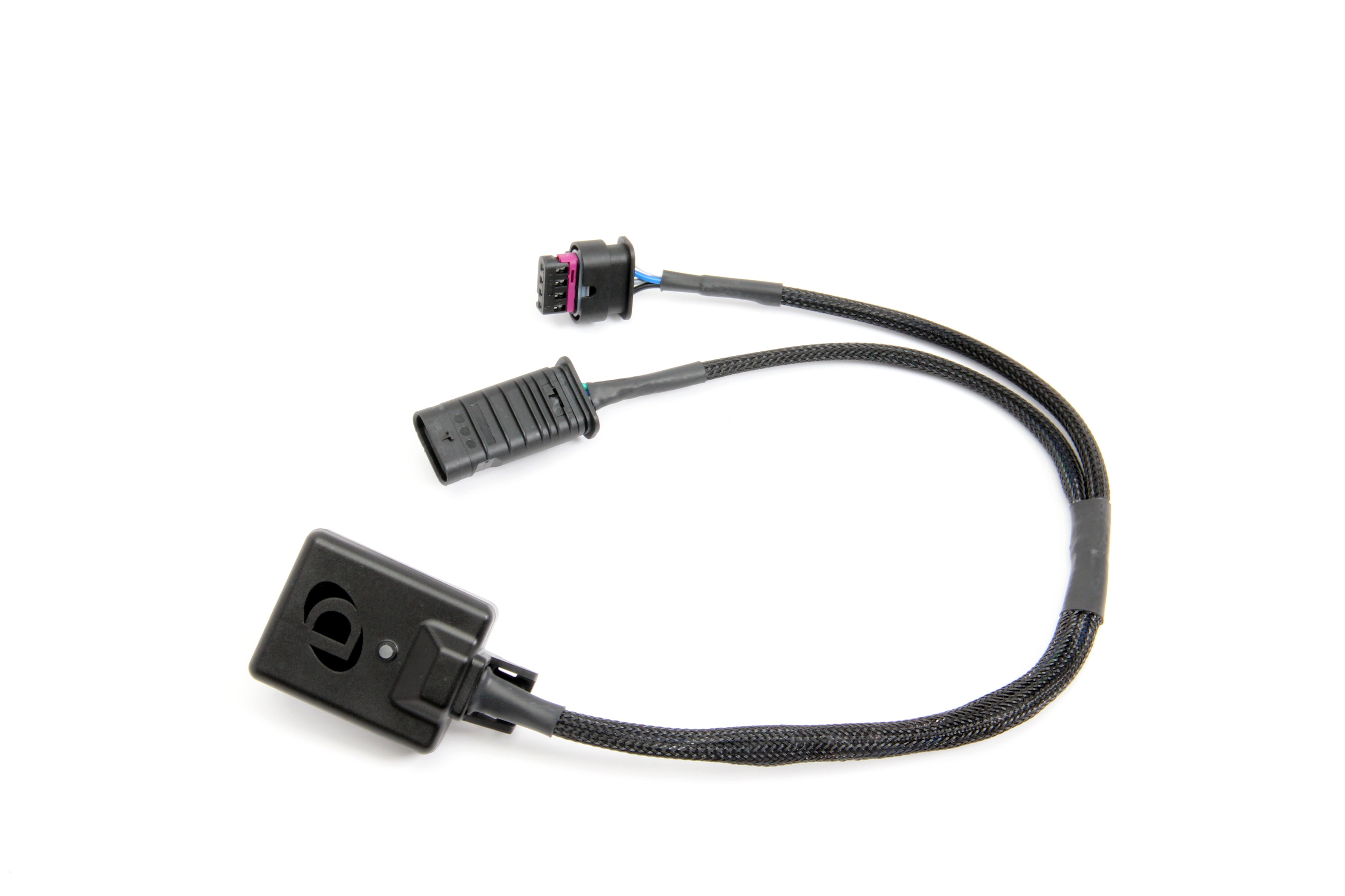 DINANTRONICS Sport Performance Tuner - 2014-2020 Mercedes-Benz C300/E300/CLA250 - Photo - out of package Left