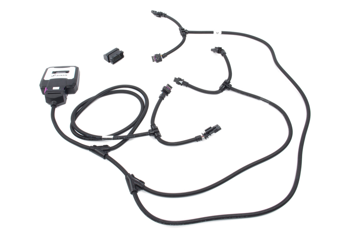 DINANTRONICS X - 2016-2020 BMW 740i/840i/X5 40i/X7 40i - Photo - out of package Right