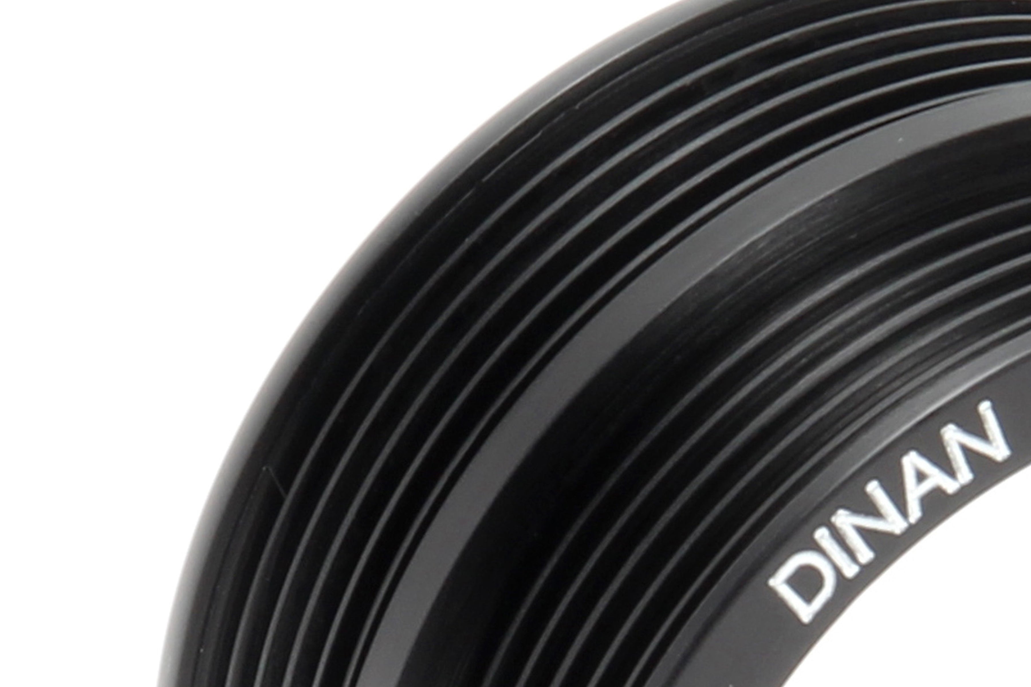 Dinan Underdrive Pulley Kit - 2008 BMW M3 - Photo - out of package Left