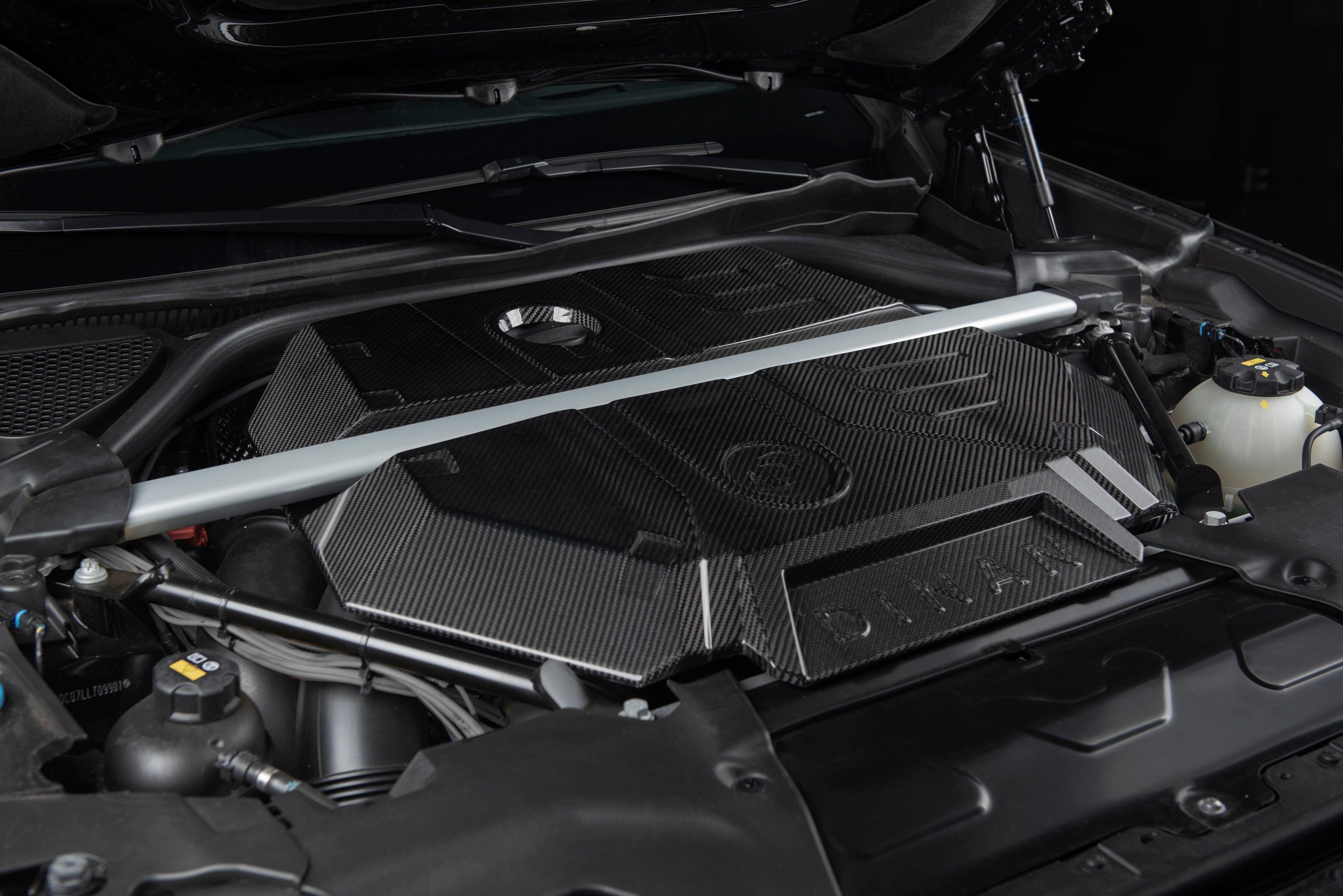Dinan Engine Cover - 2020-2025 BMW X3M/X4M - Photo - out of package Back