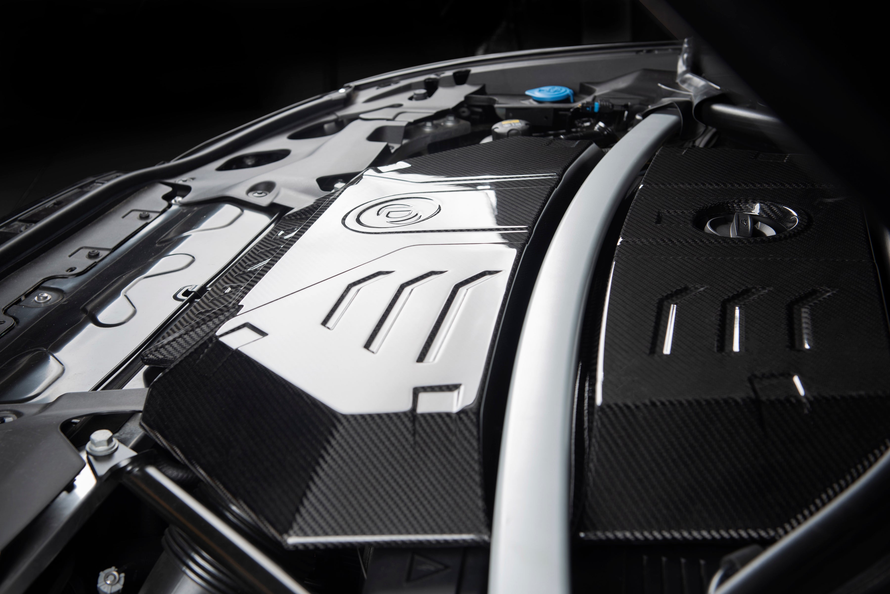Dinan Engine Cover - 2020-2025 BMW X3M/X4M - Photo - out of package Top