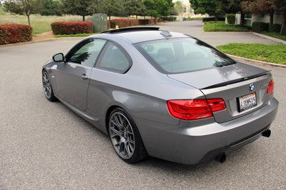 Dinan Free Flow Axle-Back Exhaust - 2007-2013 BMW 335i/335is/335xi - Photo - out of package Right