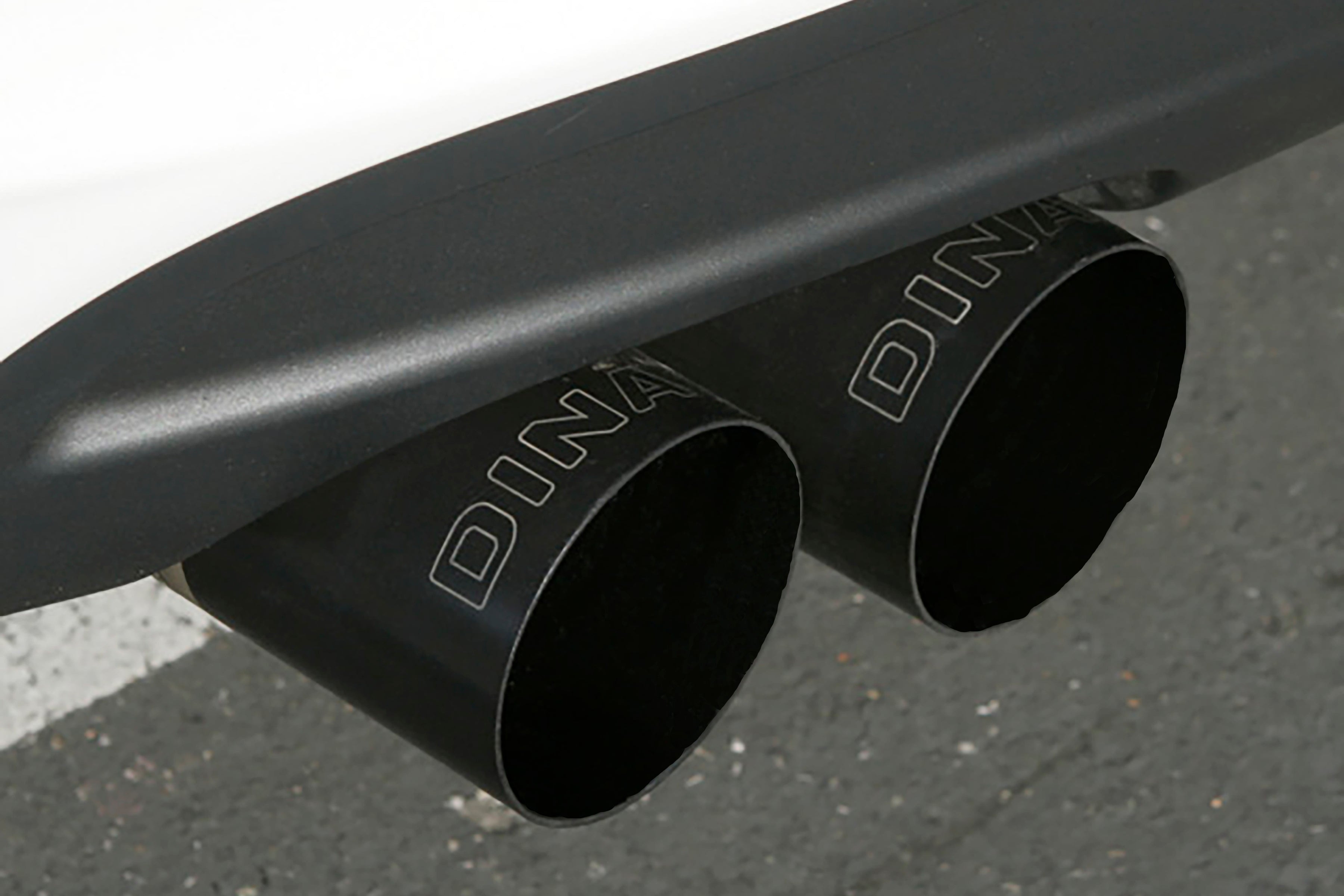 Dinan Free Flow Axle-Back Exhaust - 2008-2013 BMW 135i/135is - Photo - out of package Left
