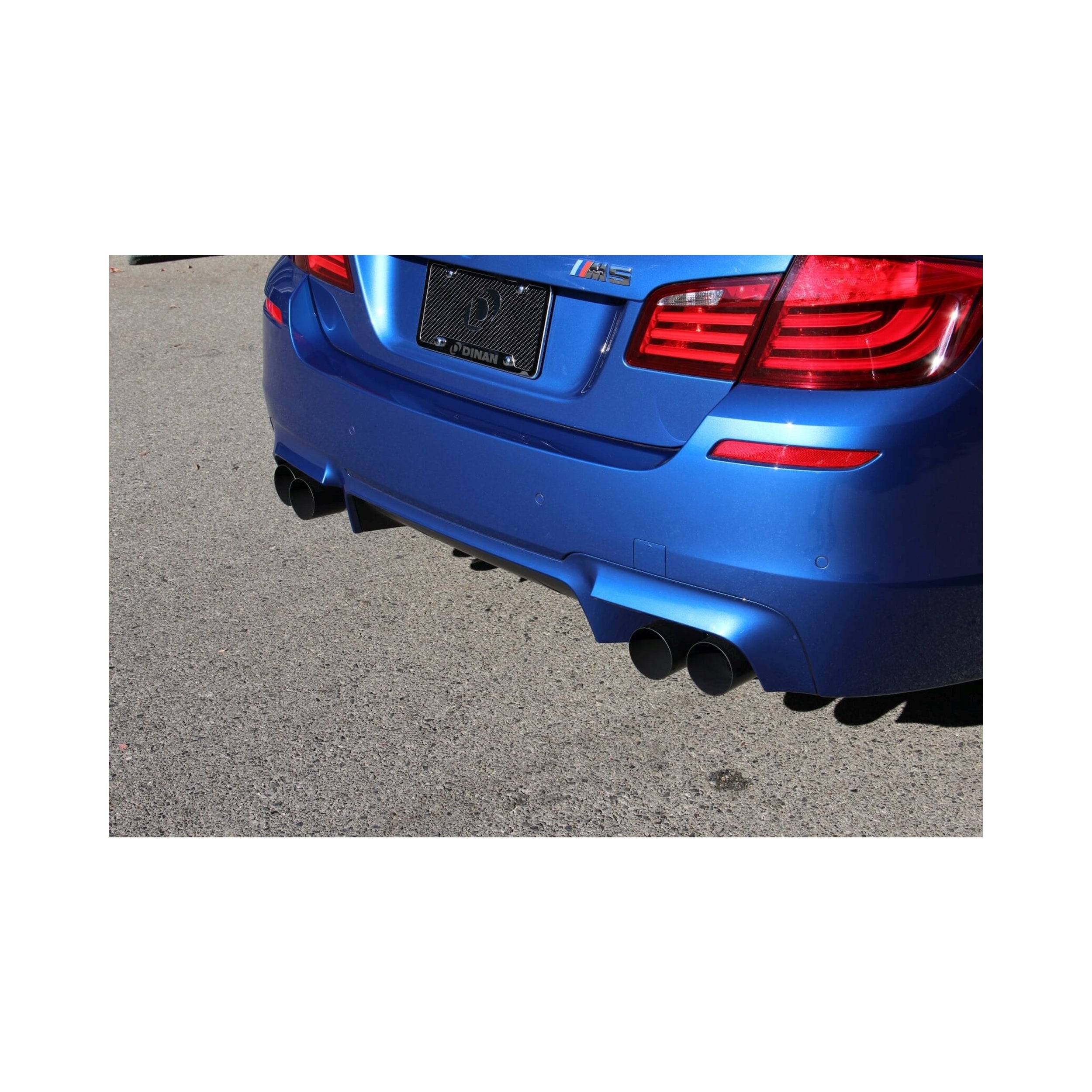 Dinan Free Flow Axle-Back Exhaust - 2012-2016 BMW M5 - Photo - out of package Top