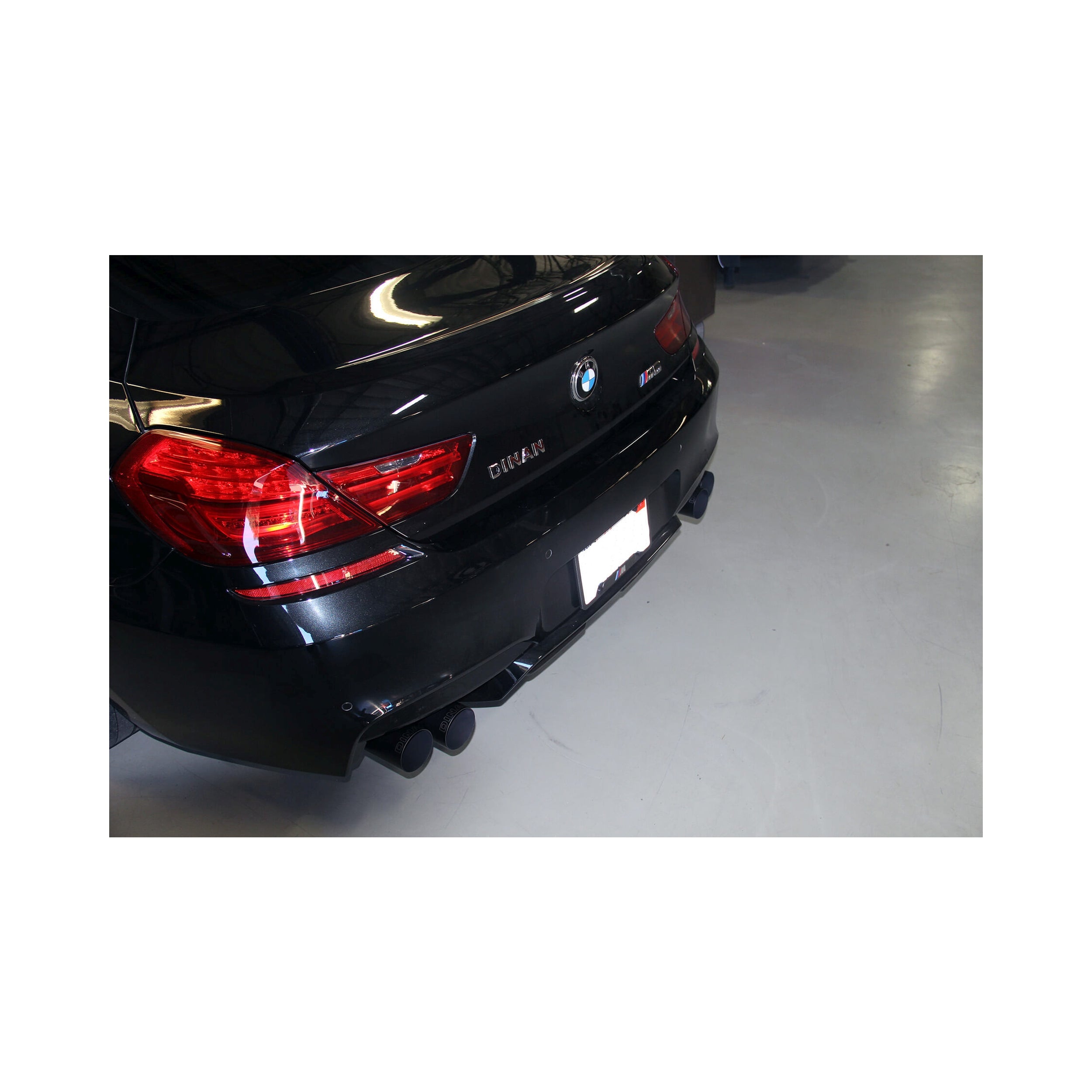 Dinan Free Flow Axle-Back Exhaust - 2012-2019 BMW M6 - Photo - out of package Top