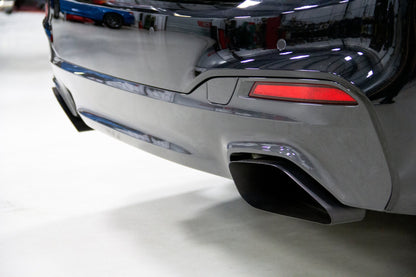 Dinan Free Flow Axle-Back Exhaust - 2017-2023 BMW 540i - Photo - out of package User 3
