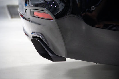Dinan Free Flow Axle-Back Exhaust - 2017-2023 BMW 540i - Photo - out of package Right