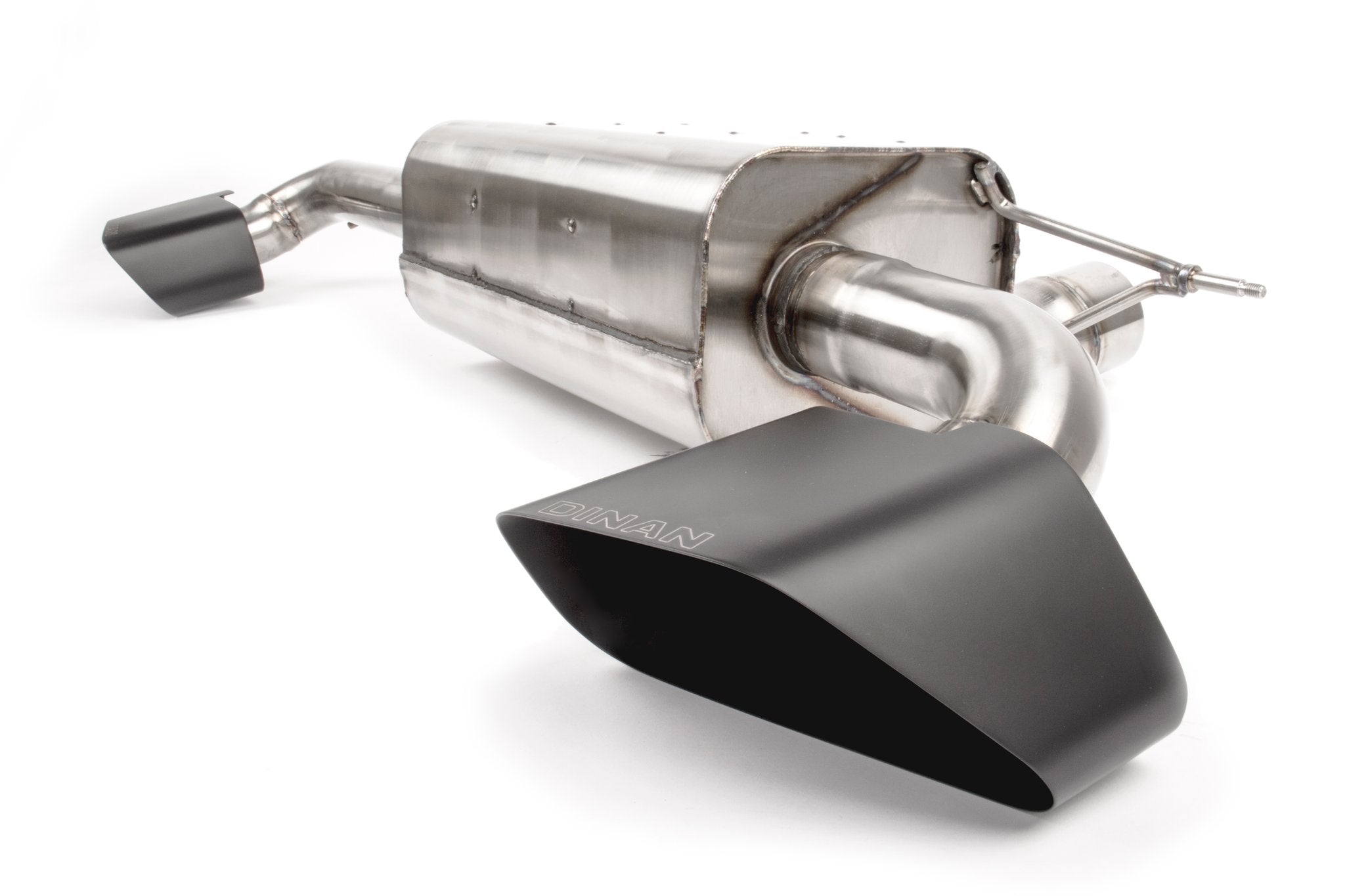 Dinan Free Flow Axle-Back Exhaust - 2017-2023 BMW 540i - Photo - out of package Back