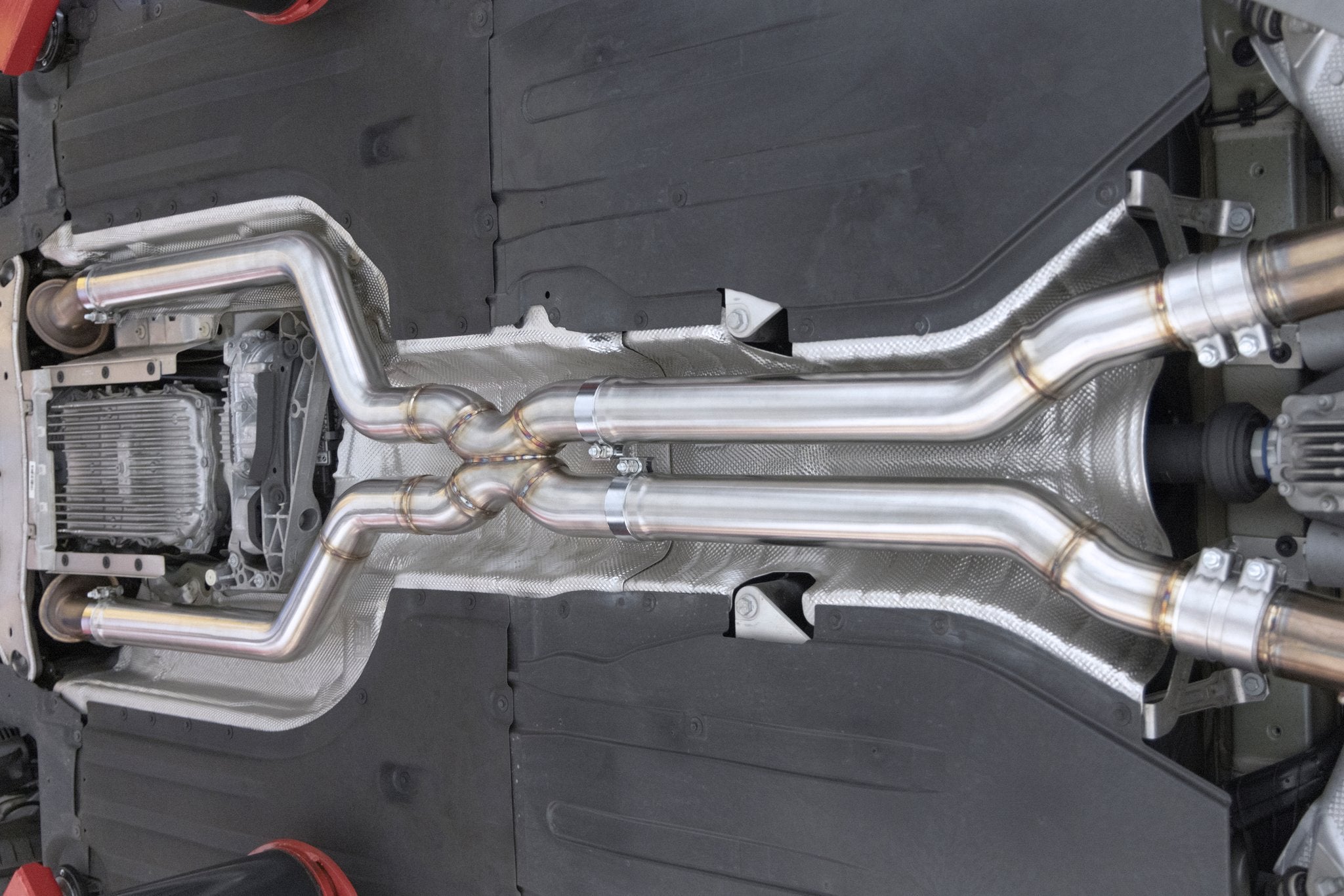 Dinan High Flow Middle Exhaust - 2020-2023 BMW X5M/X6M - Photo - out of package User 1