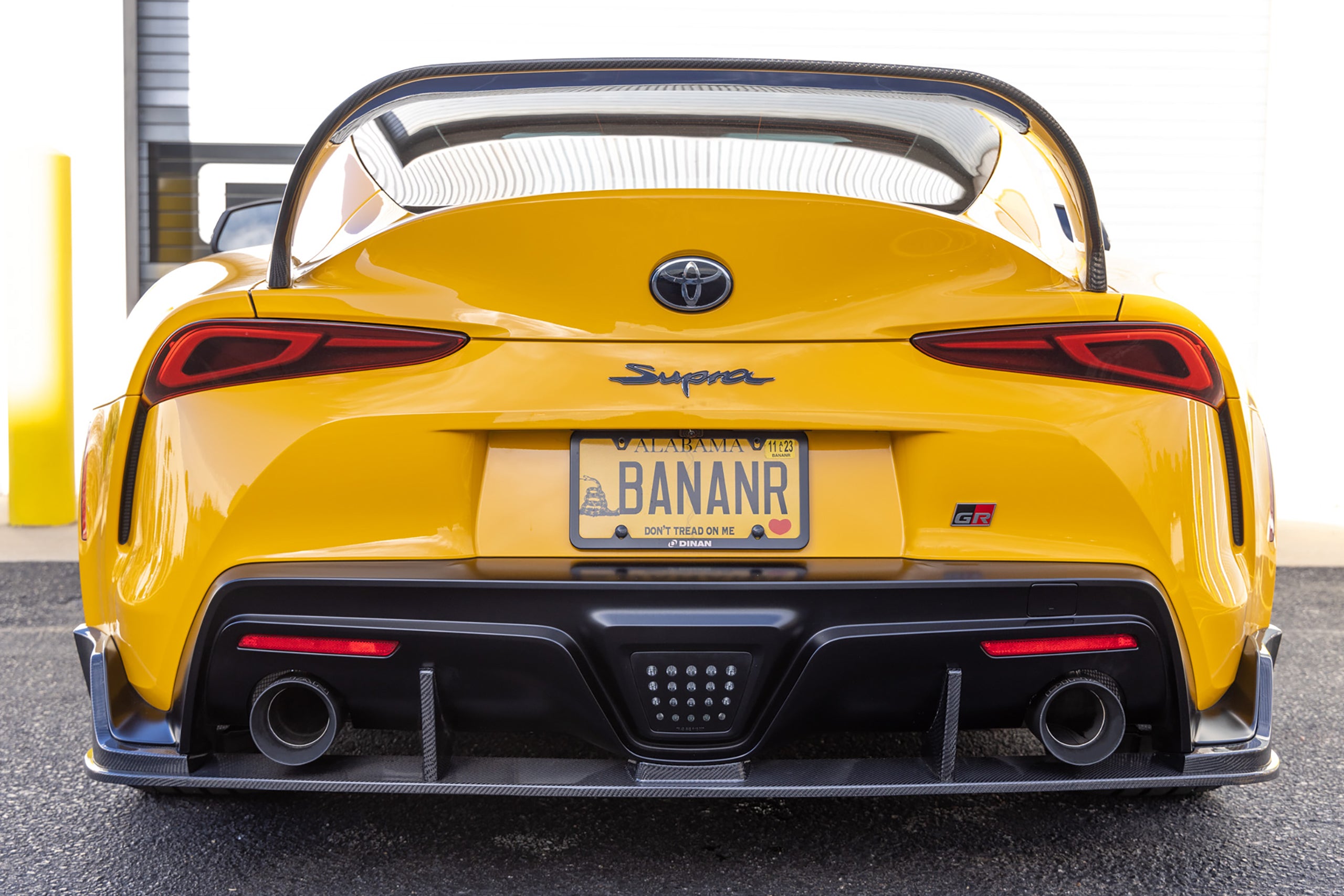 Dinan Valved Axle-Back Exhaust - 2021-2024 Toyota GR Supra 2.0 - Photo - out of package Front