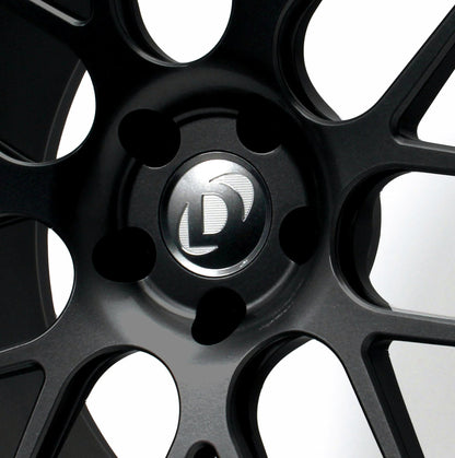 Forgeline SE1 Performance Wheel Set - 2012-2016 BMW M5 - Photo - out of package Right
