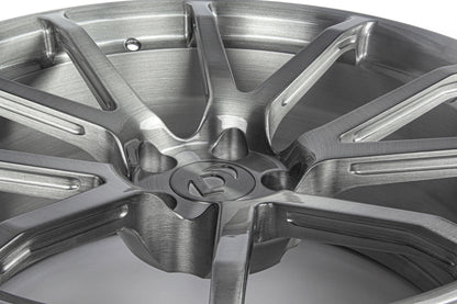 Dinan DC3 Performance Wheel Set - 2018-2025 BMW M5 / X3M / X4M - Photo - out of package Angle