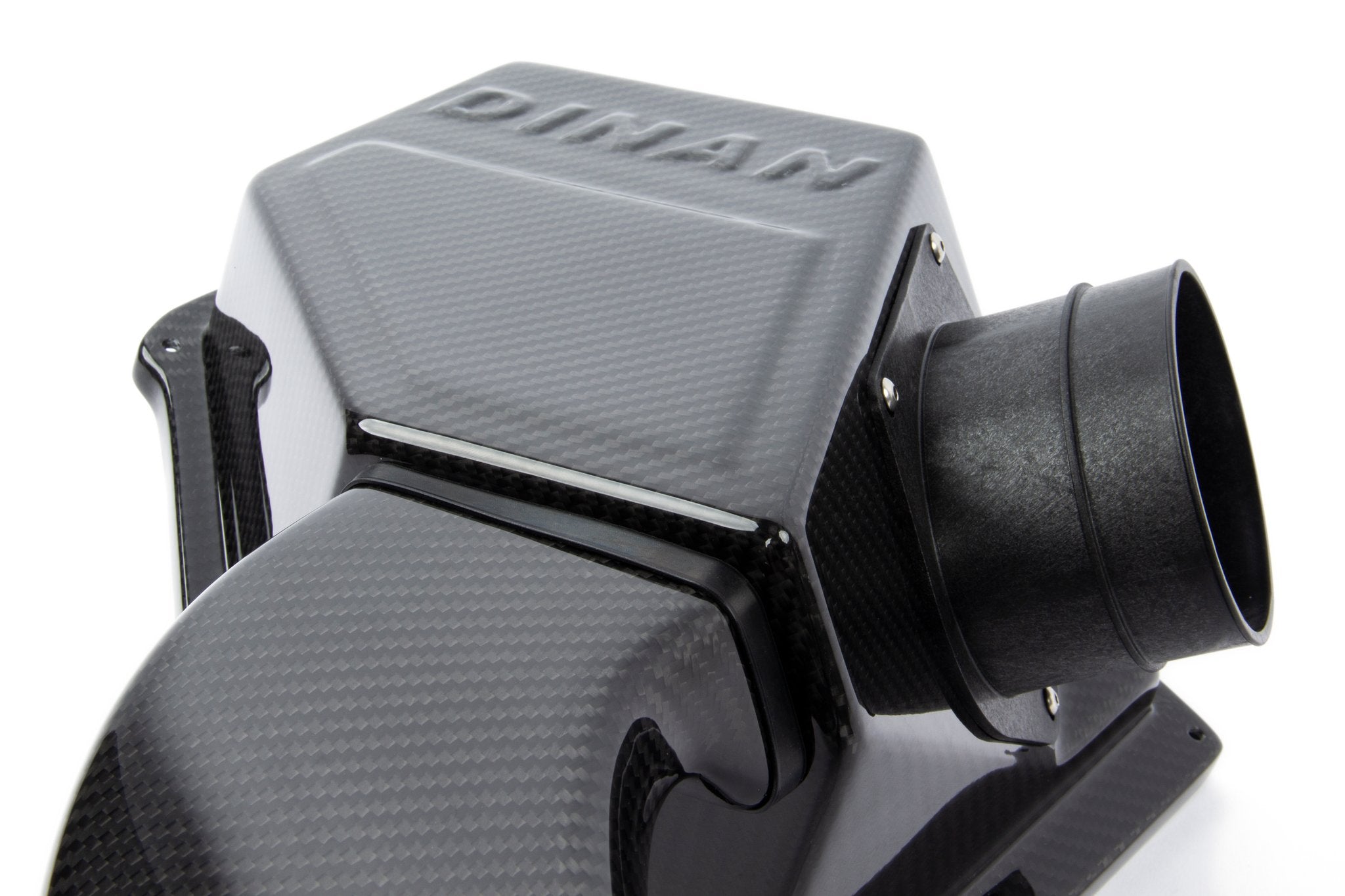 Dinan Cold Air Intake - 2018-2023 BMW M5 - Photo - out of package Front