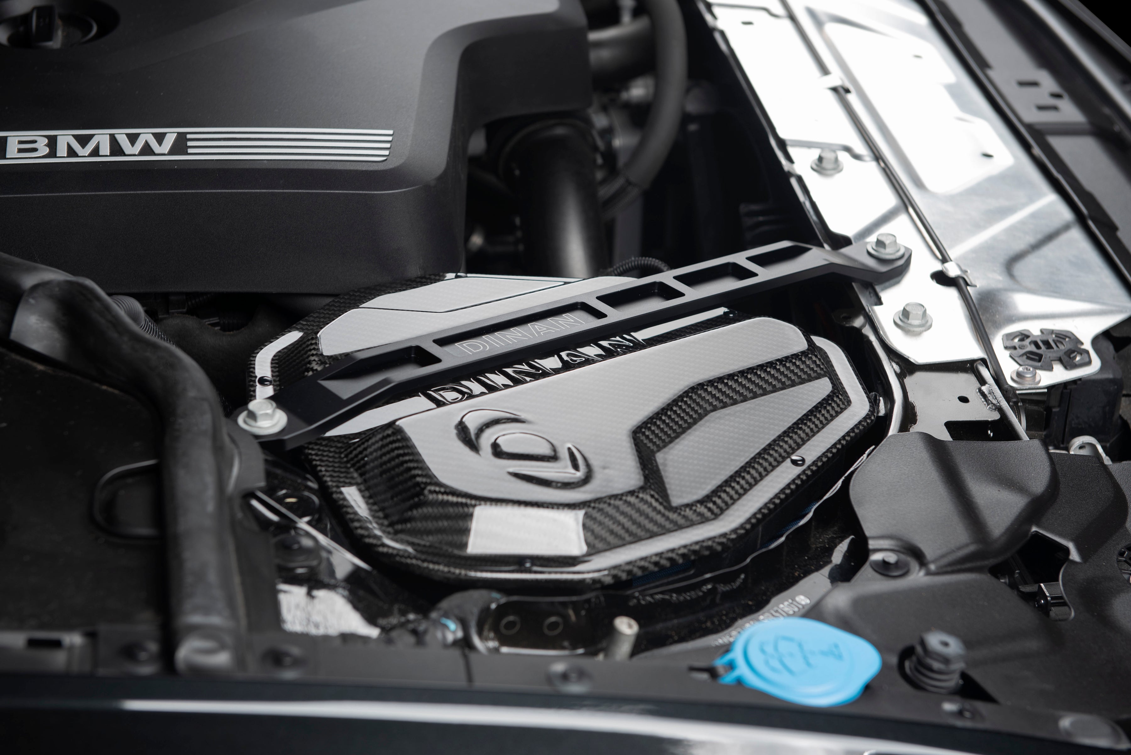 Dinan Cold Air Intake - 2023-2026 BMW 230i - Photo - out of package User 5