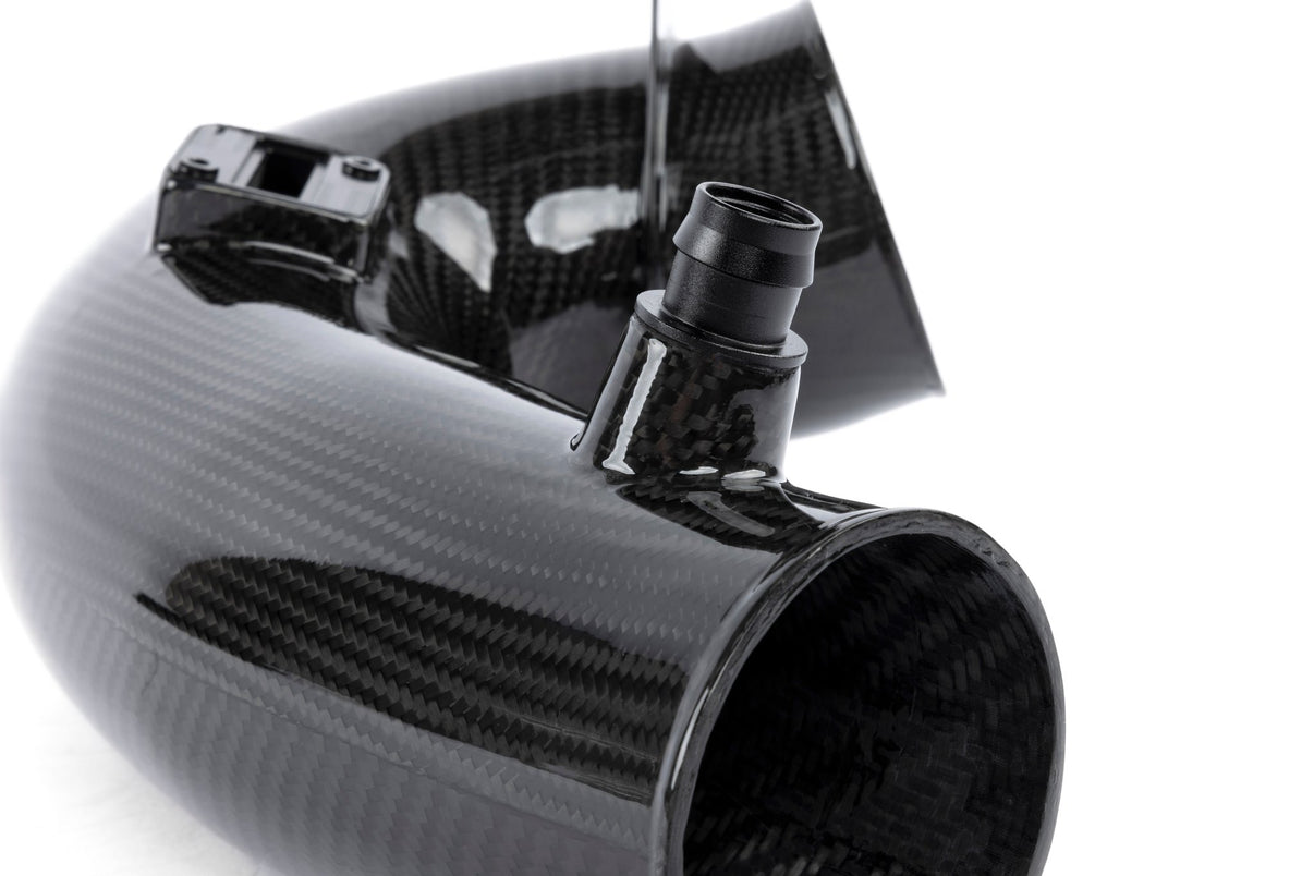 Dinan Cold Air Intake - 2021-2024 Toyota GR Supra 2.0 - Photo - out of package User 2
