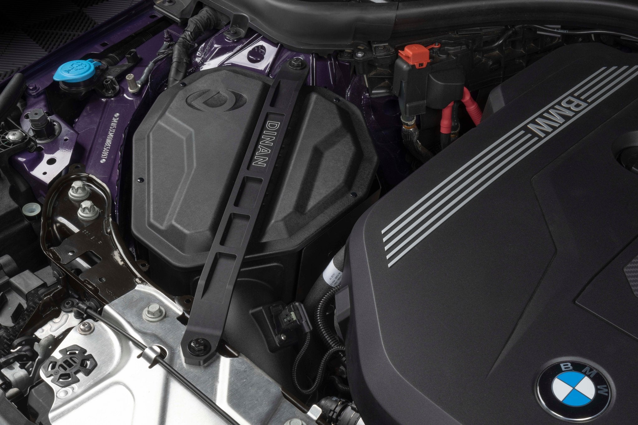 Dinan Cold Air Intake - 2020-2026 BMW M340i/M440i - Photo - out of package User 4