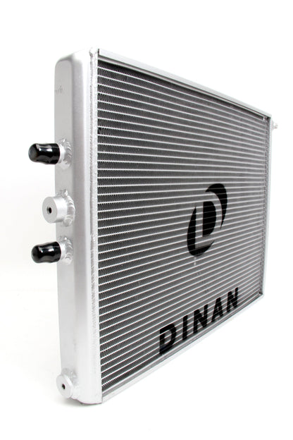 Dinan High Performance Heat Exchanger - 2015-2021 BMW M2/M3/M4 - Photo - out of package Right