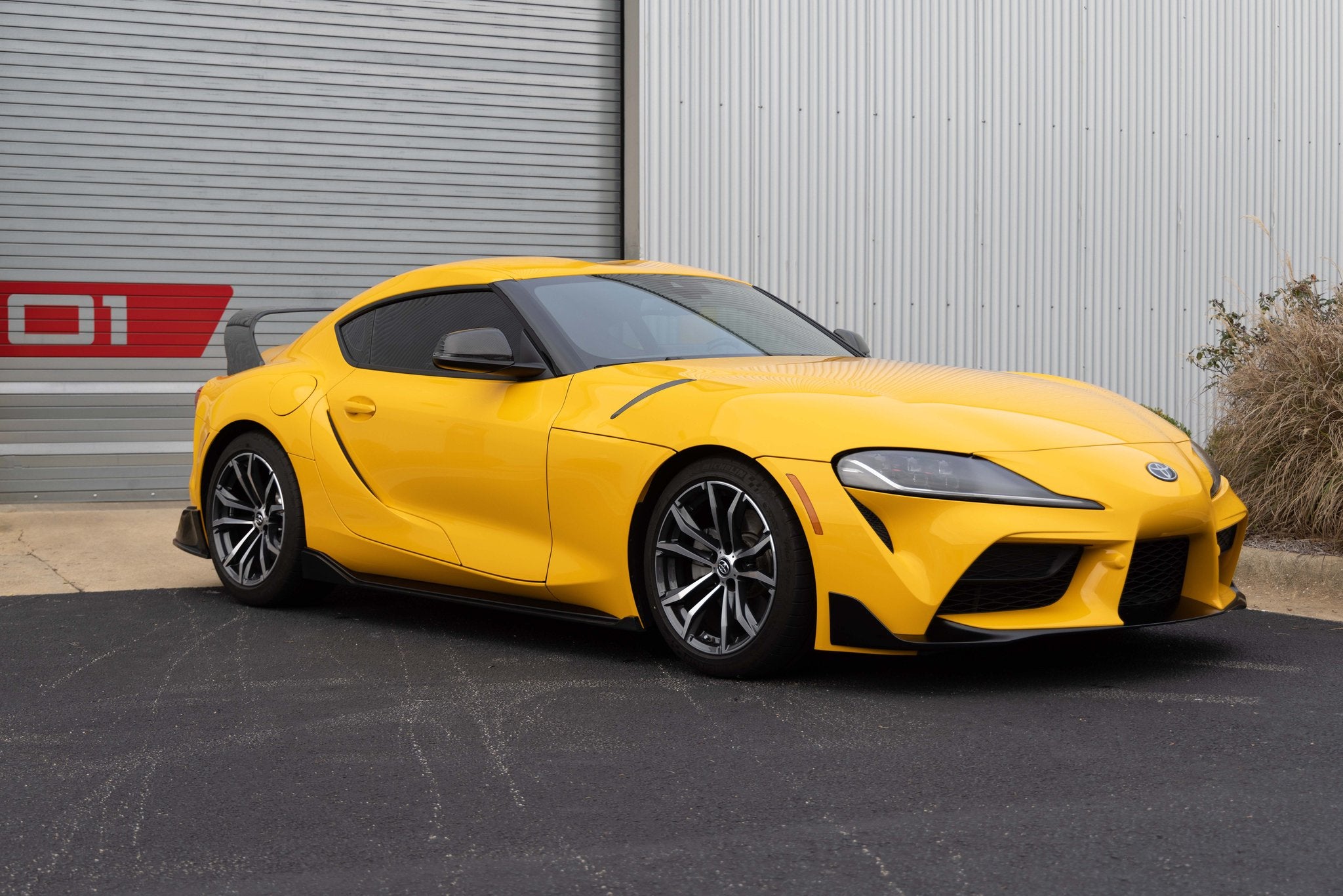 Dinan Side Hood Vent Covers - 2020-2026 Toyota GR Supra - Photo - out of package User 3