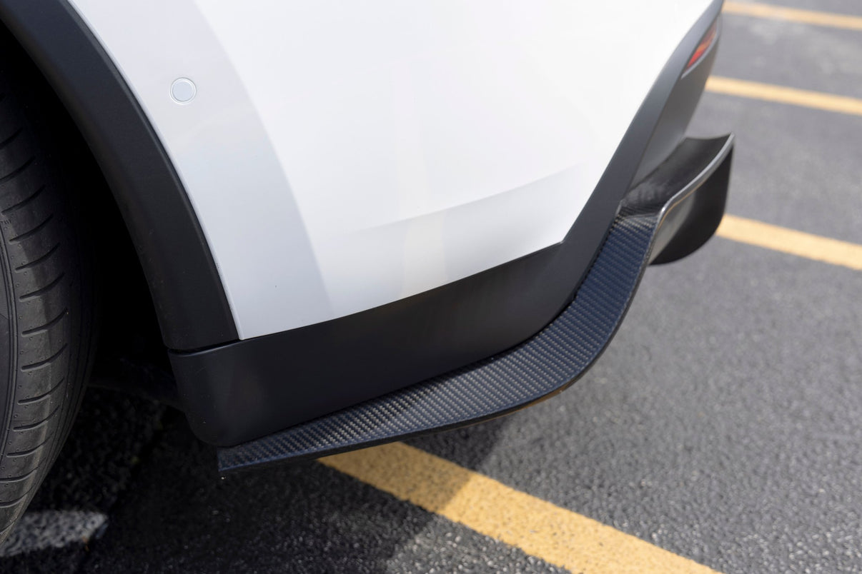 Dinan Rear Diffuser - 2020-2023 Tesla Model Y - Photo - out of package User 1
