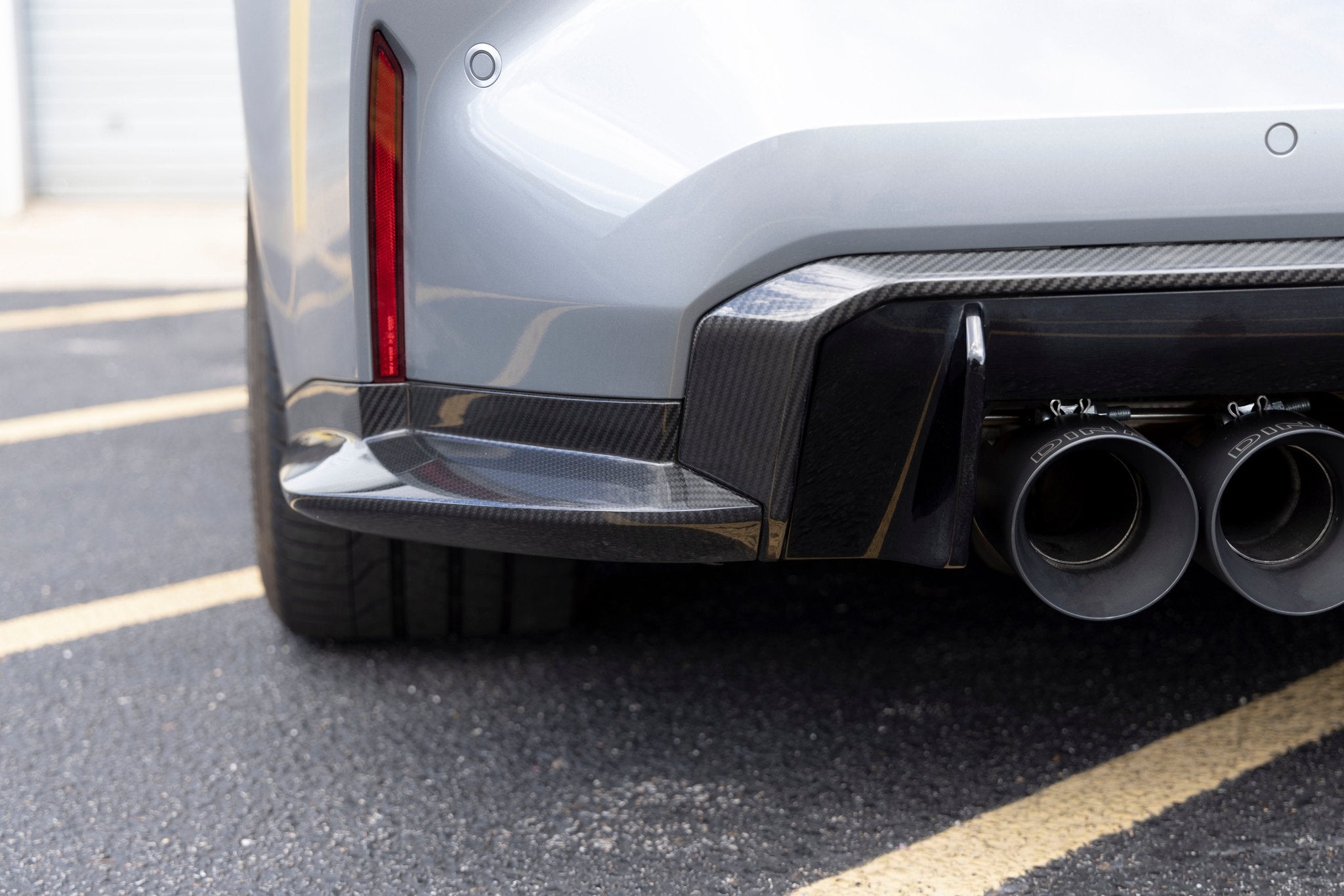 Dinan Rear Side Splitters - 2021-2026 BMW M3 - Photo - out of package Left